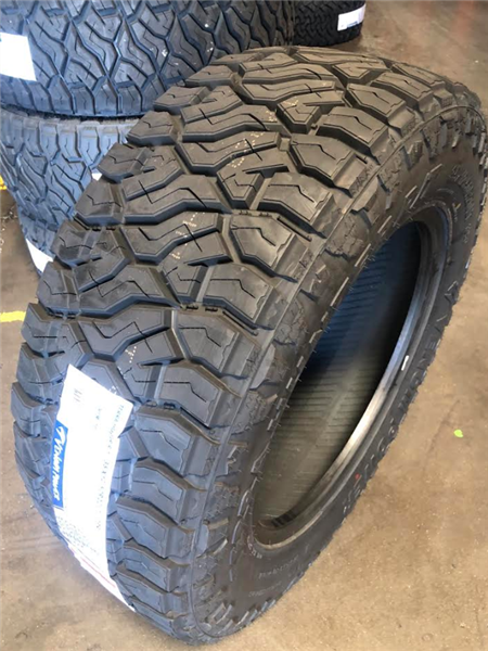 VENOM POWER - LT33X13.50X26 VENOM POWER TERRA HUNTER R/T+ 10PLY 107Q