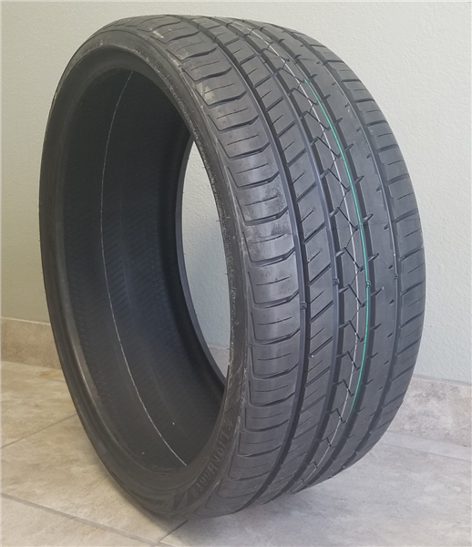LIONHART - 295-45R-19 LIONHART LH-FIVE 113Y *40K + 1 YR LIMITED WARRANTY 320AA A/S**