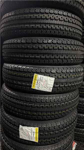 BLACKARROW - ST225-75R-15 BLACKARROW STR01 10PLY 117/112N ***TRAILER TIRE***