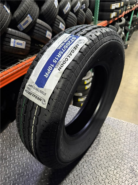 MAGALODON - ST205-75R-15 MEGALODON SUPER TRAIL 10PLY